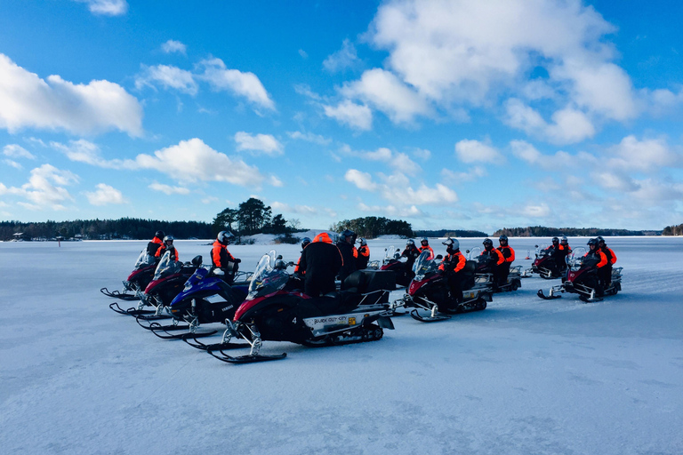 Helsinki: Snowmobile Tour with Lunch and Transfers