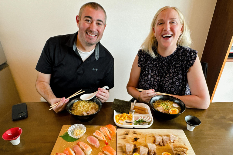 Tokio: ¡Cocina de Sushi y Ramen en Tsukiji! ¡Dos clases en una!