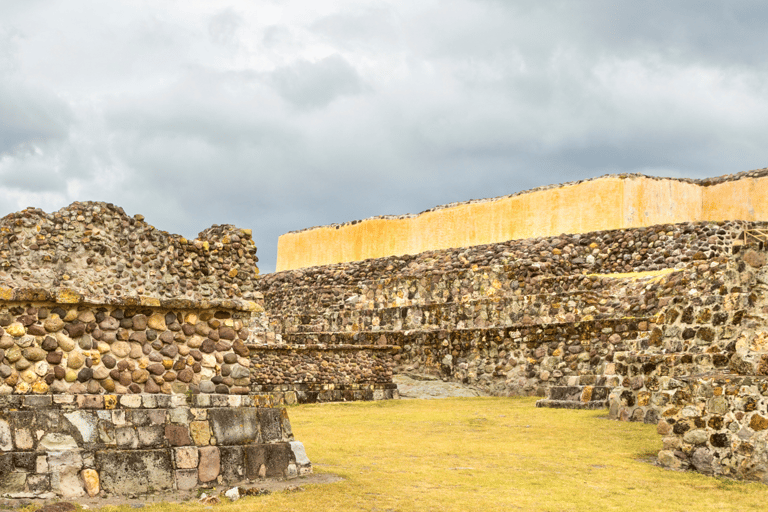 Från Oaxaca: Zapotec Legacy Lambityeco, Yagul och Dainzú på en enda resa