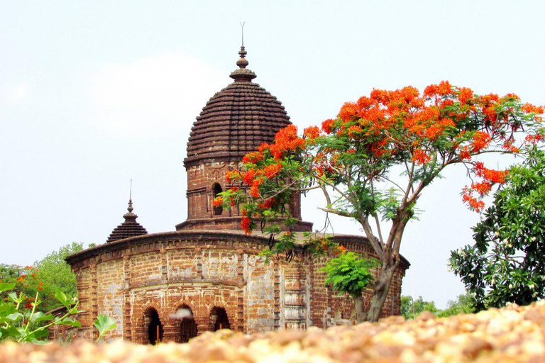 From Kolkata: Bishnupur and Mayapur Temples 4-Day Tour