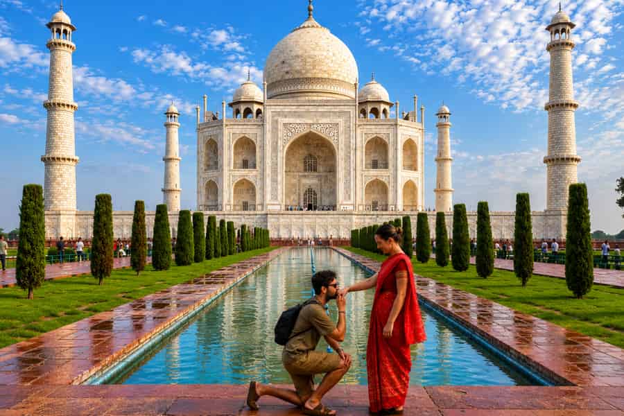 Ab Delhi: Private Tour zum Taj Mahal und nach Agra mit 5-Sterne-Mittagessen. Foto: GetYourGuide Ab Delhi: Private Tour zum Taj Mahal und nach Agra mit 5-Sterne-Mittagessen. Foto: GetYourGuide