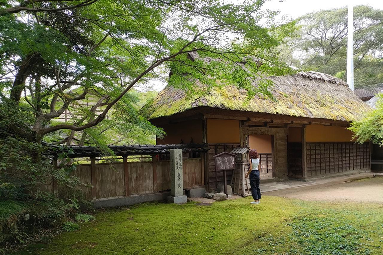 Kanazawa, Noto: Old Temple Half Day Tour with a Monk