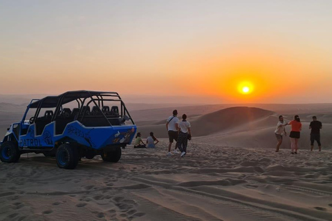 Ica y Huacachina: Experiencia de vino, pisco y paseo en buggy por las dunas