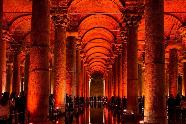 Istanbul: Private Hagia Sophia & Basilica Cistern Tour Private Experience ( Multilingual Licensed Guide )
