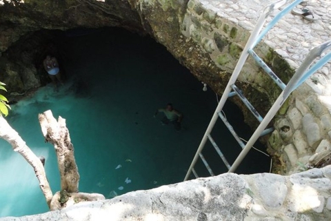 Blue Hole Mineral Spring, Rick's Cafe & 7 Miles Beach Tour