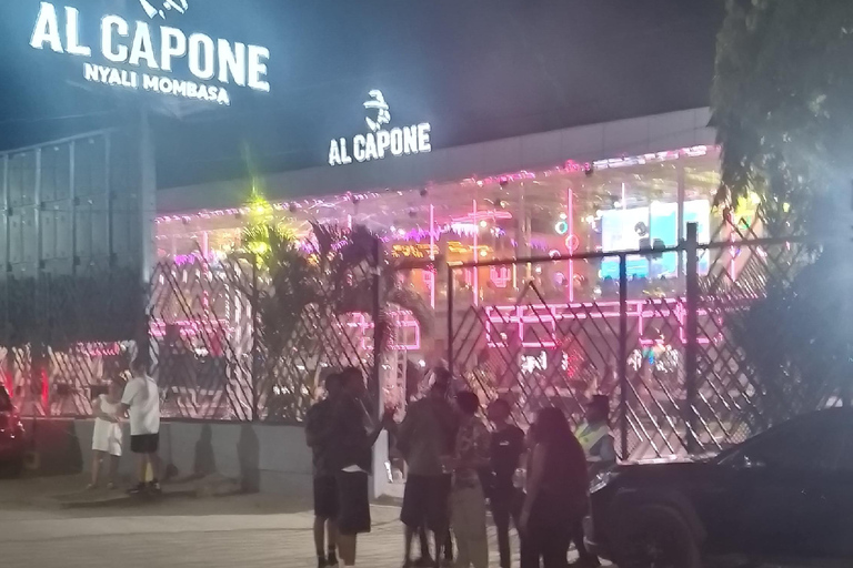 Mombasa: Nightlife Tour with Wine Tasting and Dinner