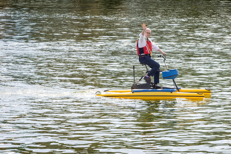 Dublin: River Liffey Hydrobike Session with Instructor