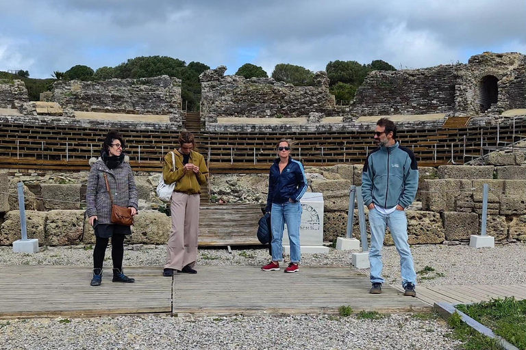 Excursie naar Tarifa, Baelo Claudia, Bolonia en Vejer de la Frontera met gidsUitstapje naar Tarifa, Baelo Claudia, Bolonia en Vejer de la Frontera met gids