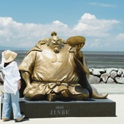 Kumamoto: Iconic Statues World of Pirates Adventure Tour