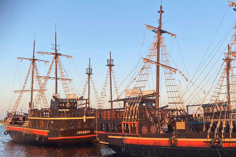 Djerba: VIP Pirate Ship Trip to Flamingo Island