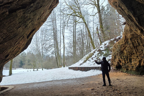 From Riga: Turaida & Sigulda Day Trip with Guide