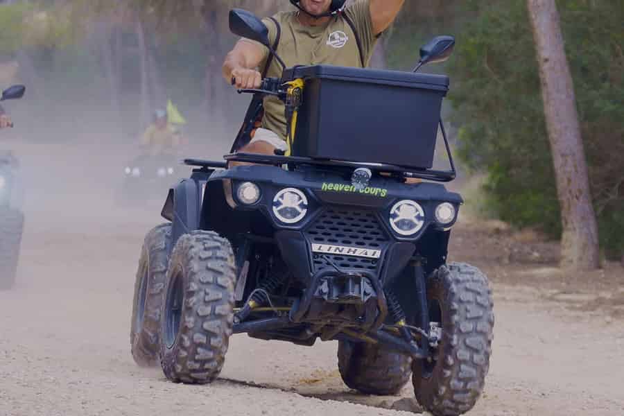 Magaluf: Quad-Tour durch die Berge, mit Besuch von Höhlen, Buchten und Klippen. Foto: GetYourGuide