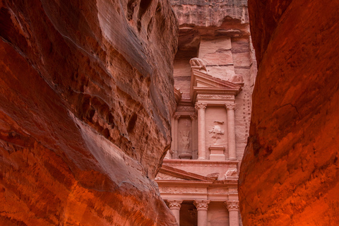 Aqaba: Petra by Night Tour med privat transfer