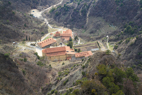 Tbilisi: Shiomgvime Monastery & Limestone Canyon Tour