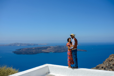 Santorini: Private Oia Village Photoshoot Premium: 30 photos