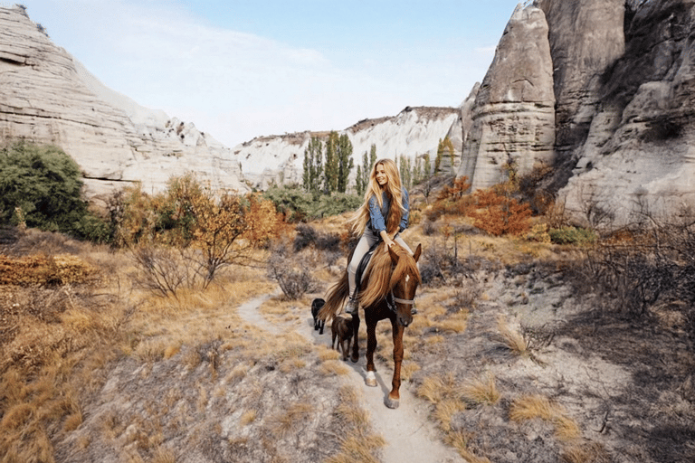 Cappadocia: Horseback Riding Tour with Hotel Pickup Cappadocia: Horseback Riding Tour with Hotel Pickup