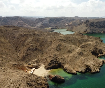 Bandar Al Khayran: Snorkeling with included Waterproof case