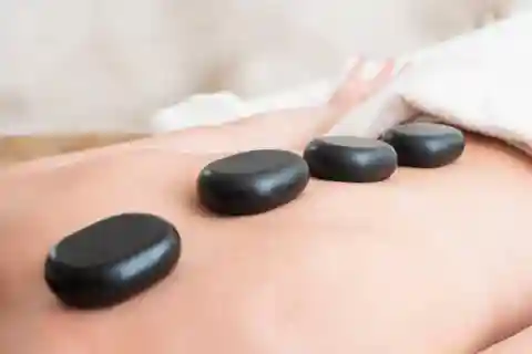 Hot Stone Massage: Mobile Massage at your Hotel in Bali