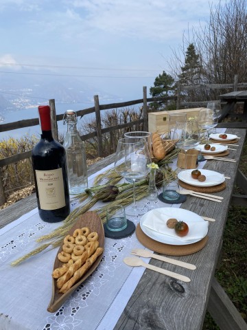 Visit Bellagio Exclusive picnic at the agrofarm with scenic view in Bellagio, Italy
