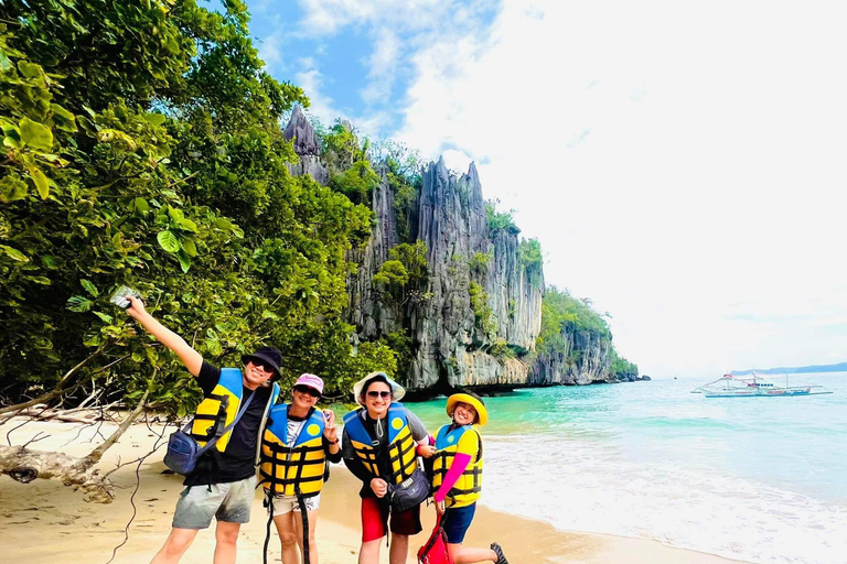 BEST SELLER: Underground River Tour with Lunch