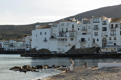From Barcelona: PRIVATE Cadaqués Guided Tour & Wine Tasting