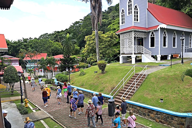 From Panama City: Biomuseo Museum, Mirador del Américas Viewpoint, and Mi Pueblito From Panama City: Biomuseo Museum, Mirador del Américas, and Mi Pueblito
