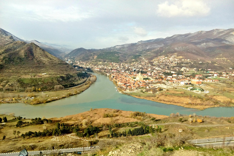 Tour di gruppo di Jvari e Mtskheta da Tbilisi