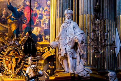 St Stephen's Cathedral Vienna Old Town Walking Tour 2,5-hour: St. Stephen's Cathedral & 2 Towers (No Transfer)