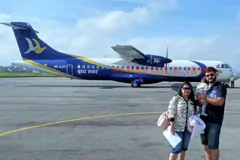 Kathmandu: Mount Everest Scenic Flight with Hotel Transfers