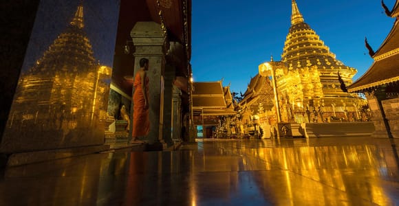 Chiang Mai: Doi Suthep & Wat Umong Twilight Tour with Pickup