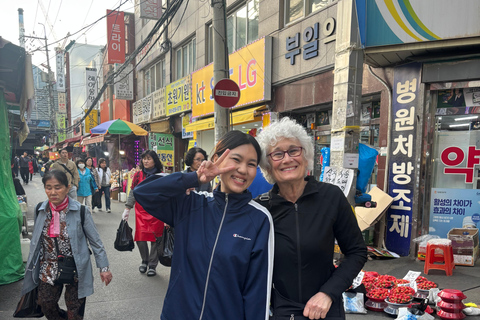 Busan: Market Tour, Cooking Class, and Games