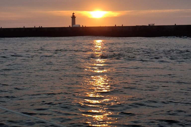 Porto,cruise with magical sunset ocean,open sail drink&snack Shared Magical Sunset Ocean