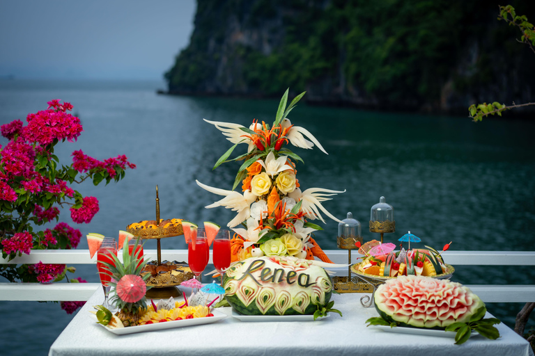 2-Day Peaceful in Bai Tu Long Bay with Luxury Cruise