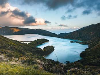 Azores: Tour privado a Toda la isla de São Miguel con almuerzo