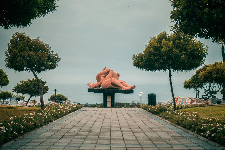 Urban Scooter Exploration: A Miraflores Ride