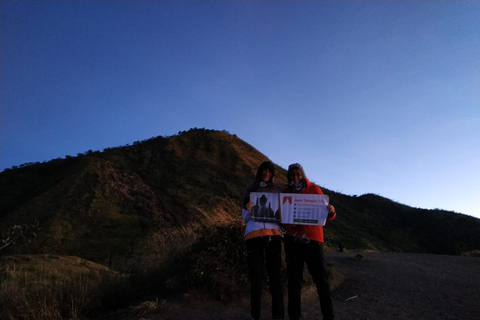 Mt.Merbabu Zonsopgang Trektocht 2 Dagen 1 NachtVan Yogyakarta Mt.Merbabu trektocht