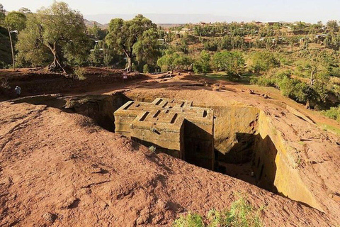 From Addis Ababa: 5-Day Lalibela and Danakil Depression Tour