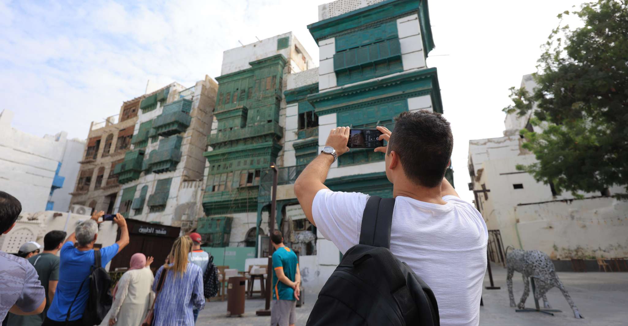 Jeddah: Tour Al Balad with A local Certified Guide photo 1