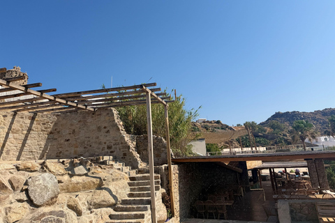 Mykonos: Beach Escape with Sunbeds and Optional Food