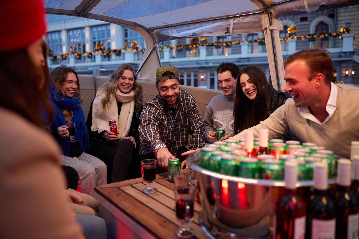 Amsterdam: Traditional Booze Cruise with Open Dutch Bar