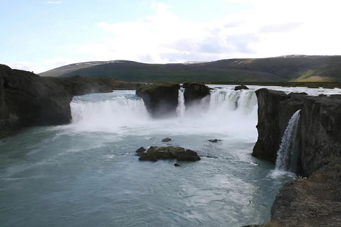 Private Diamond Circle Tour from Akureyri