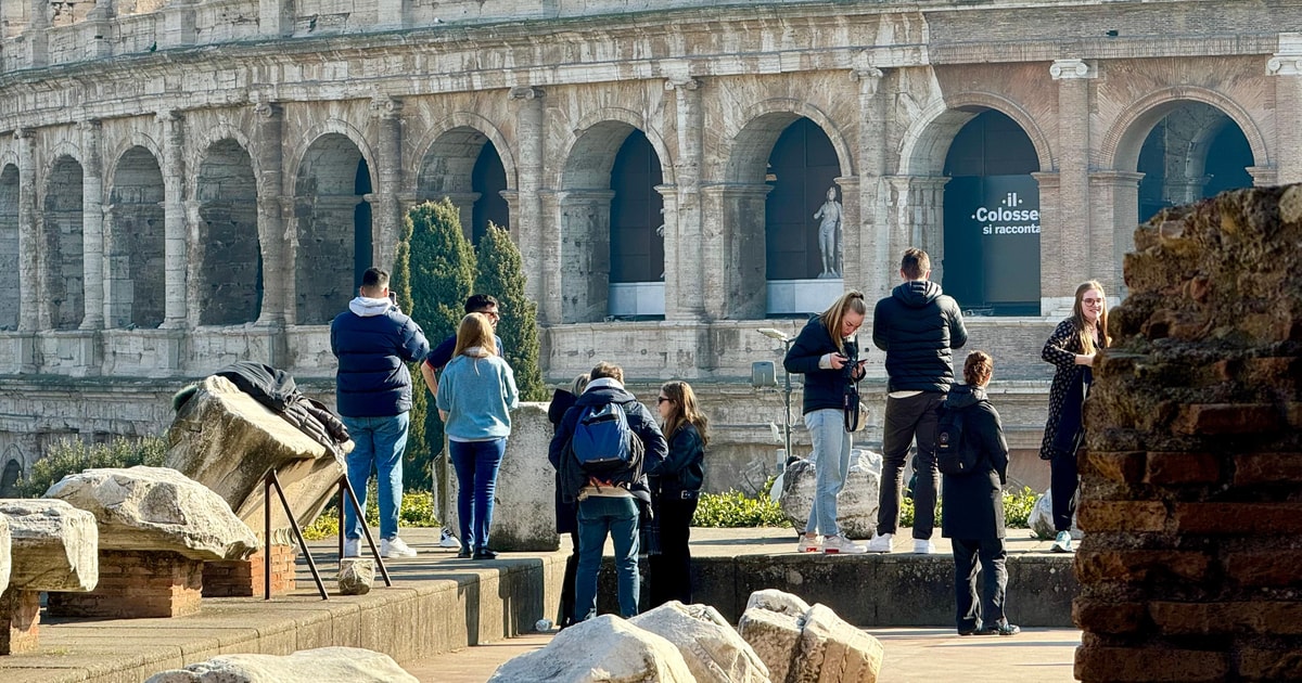 Photo from the GetYourGuide listing for Rome: Colosseum and Vatican Museums Combo Tour