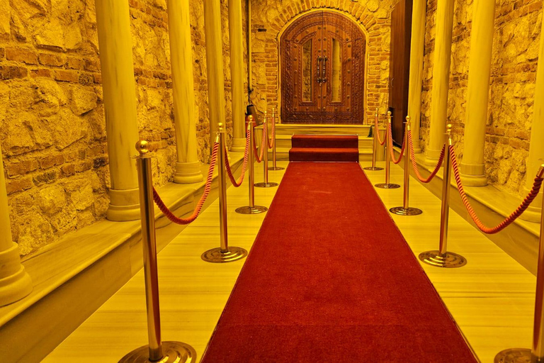 Istanbul: Gedikpasa Historical Hammam with Privacy Add-On Hammam Ritual in Women Section