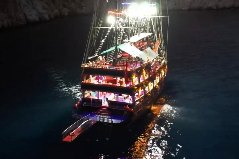 Alanya: Golden Hour Ship Under the Stars Dinner & Party