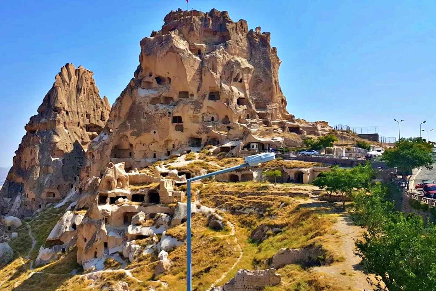 Red Tour Cappadocia (small group) with lunch and tickets