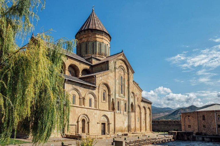 Tbilisi: Soviet Heritage to Mtskheta with Jvari & Boat