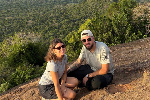 Sri Lanka: 10-Day Wildlife, Culture & Scenic Adventure