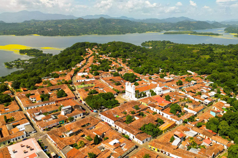 Suchitoto: City tour + Indigo Workshop & Sunset Lake
