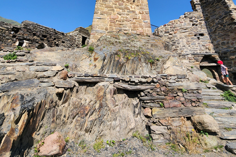 Tbilisi: Kazbegi Day Trip with Gergeti Trinity Church
