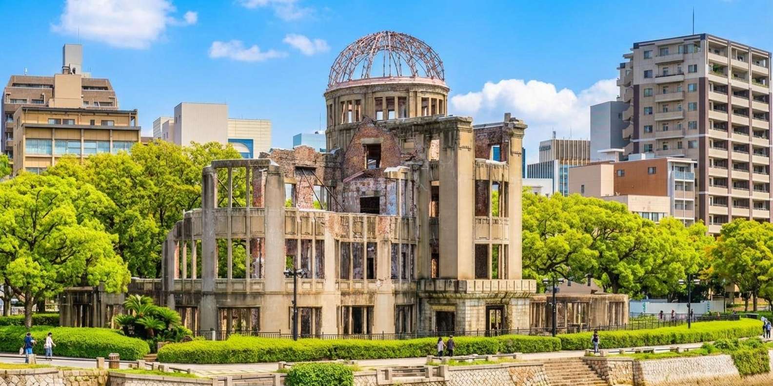 Osaka Departure: Hiroshima World Heritage Classic Day Trip